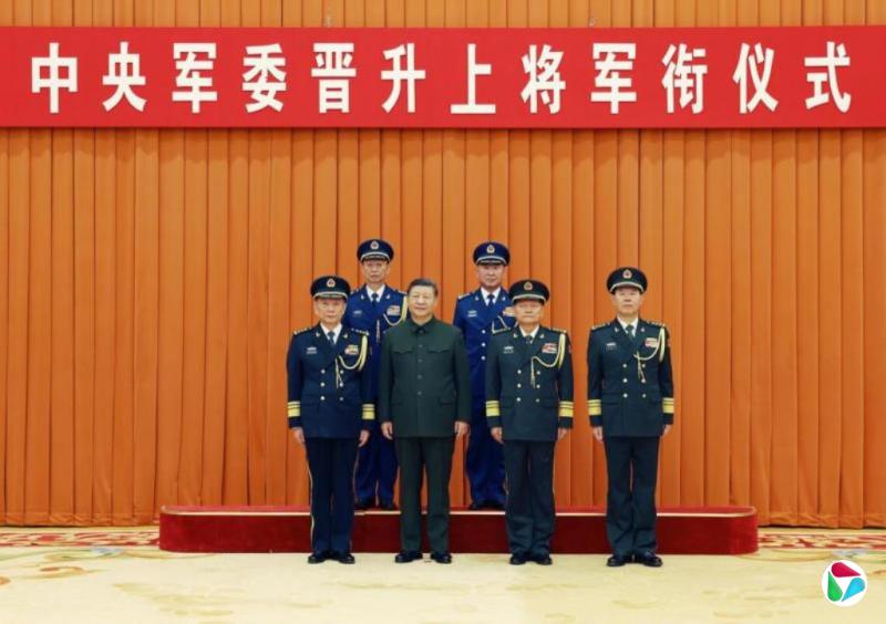 解放军今年首次晋升上将 东部中部战区司令员获提拔