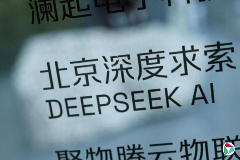 美议员促五角大楼将DeepSeek和小米列入涉军中企清单