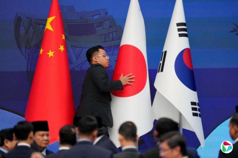李在明访华前中韩外长通话 王毅批日吁韩恪守一个中国