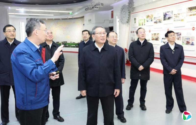李强要求促进有效投资 深入谋划推动重点领域重大项目工程