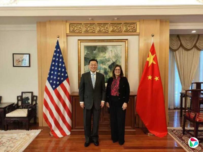谢锋:中美在经贸领域存分歧 但办法总比问题多