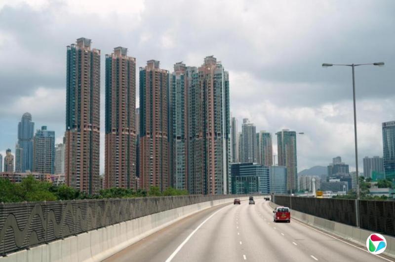 港楼市提前出现小阳春 逾亿港元豪宅成交量涨超一倍