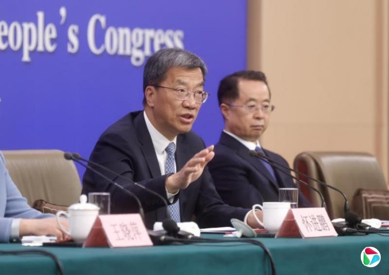 中国教育部长:持续清理整治校园欺凌 筑牢安全防线