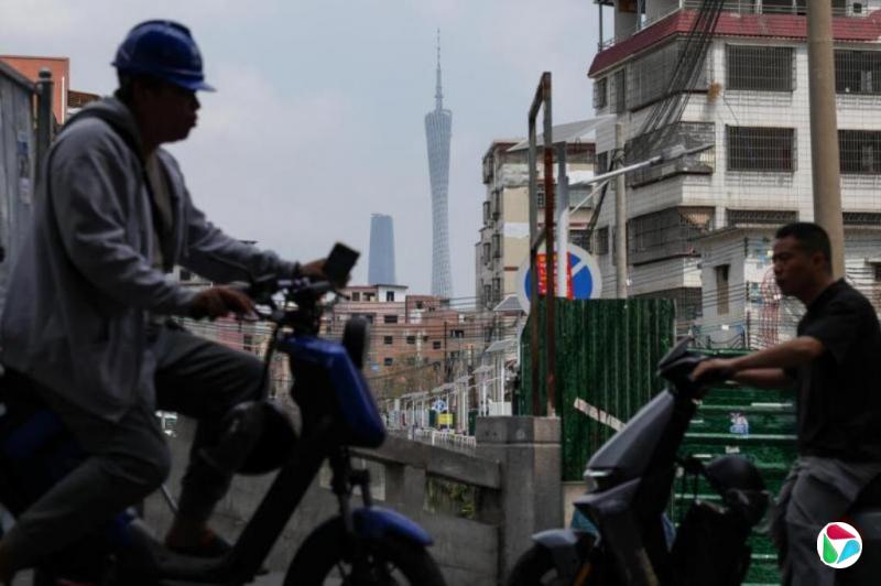 沈泽玮:经济滑坡,新官更要理旧账