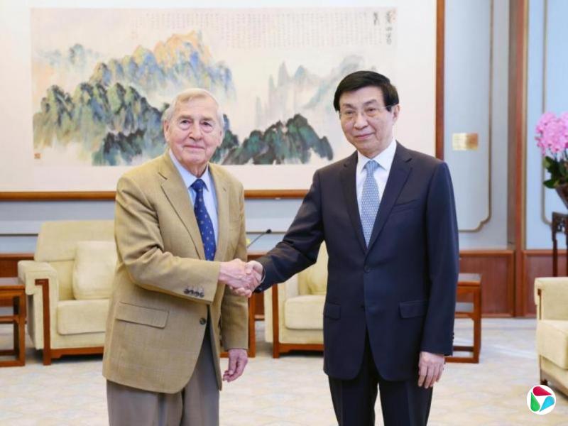 王沪宁见哈佛大学教授 吁中美走出正确相处之道