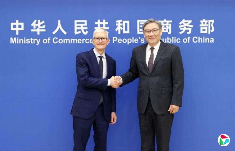 中国商务部长见库克:望苹果坚定在华发展信心