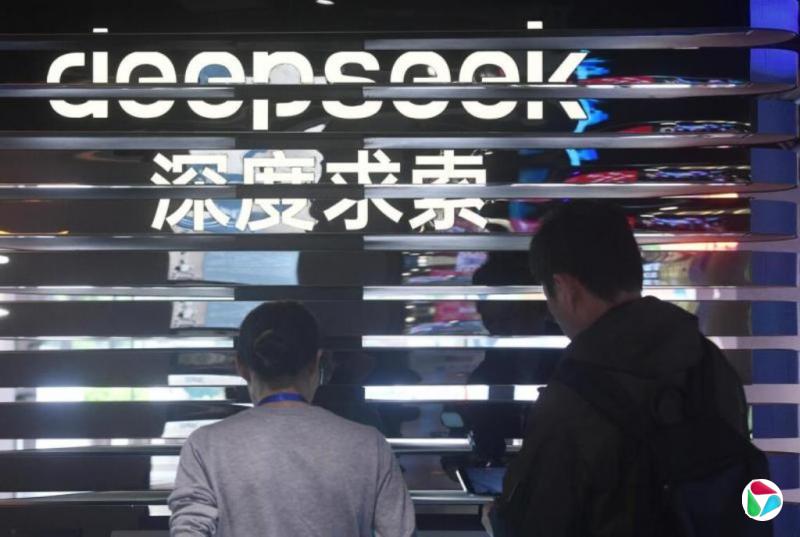 中国AI大模型调用量超美国 分析:仅为使用规模不反映创新能力