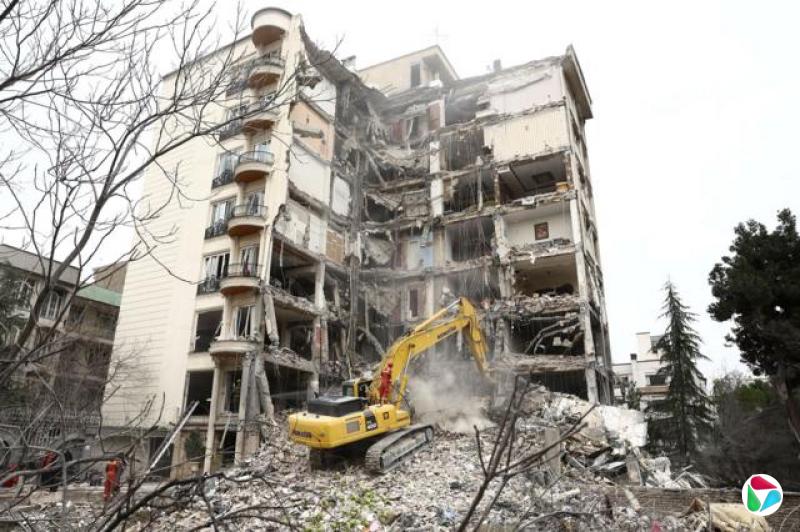 2026年3月23日,在美国与以色列与伊朗之间的冲突中,伊朗德黑兰一栋受袭损毁的住宅大楼景象