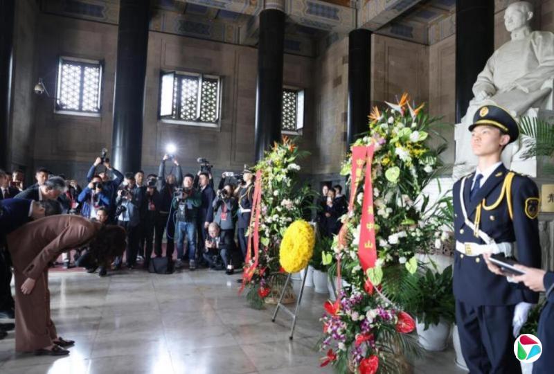 郑丽文南京谒陵强调种和平种子 赖清德称防卫并非挑衅