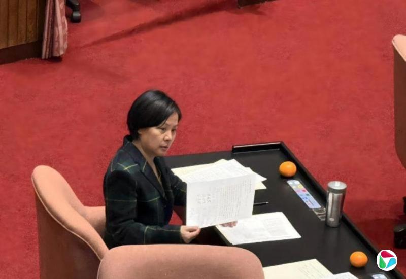 台民众党开除陆配李贞秀党籍 未满两个半月丧失立委身分