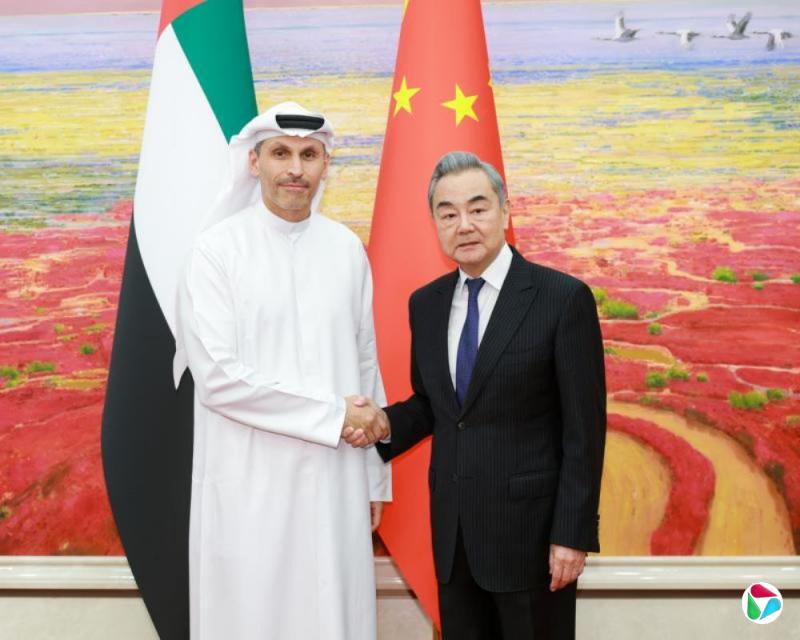 王毅:封锁霍尔木兹海峡不符合国际社会共同利益