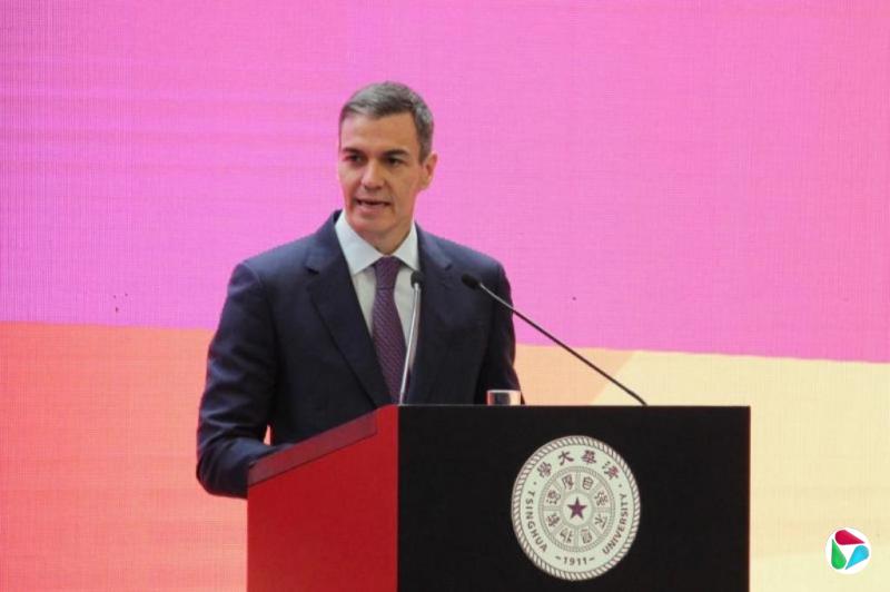 西班牙首相:别拿400多年前利马窦时代地图看待中国