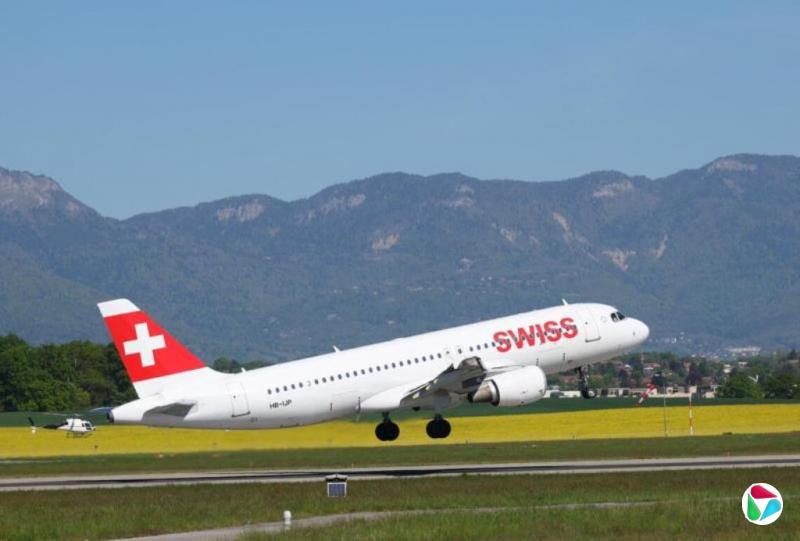 瑞士航空发动机故障起火 机上六人受伤送院