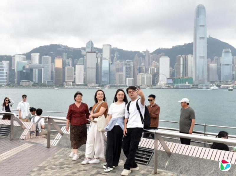 前官员:港府逐渐从“小政府”转向“有为政府”