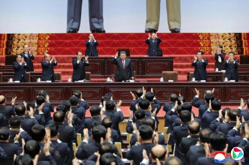 朝鲜新版宪法删除“祖国统一”表述 首次明确金正恩掌握核指挥权