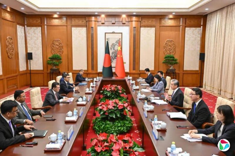 王毅:中国同孟加拉等南亚国家发展关系不针对第三方