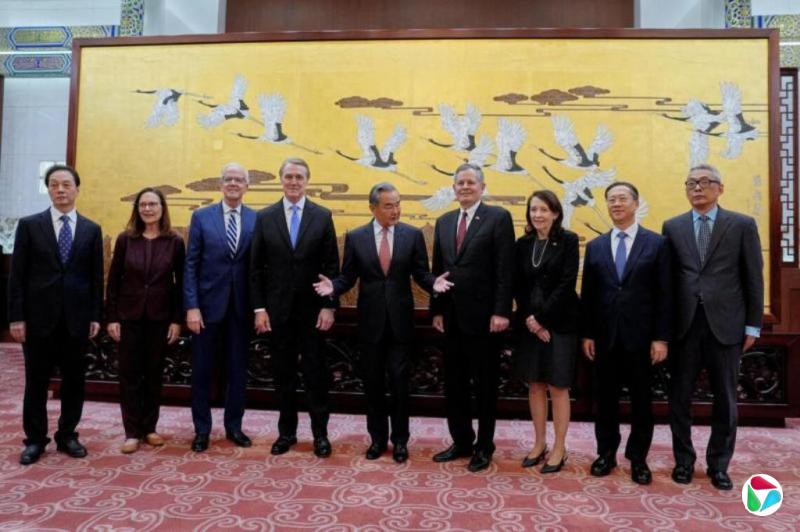 王毅见美参议员代表团 吁中美做伙伴而不是对手