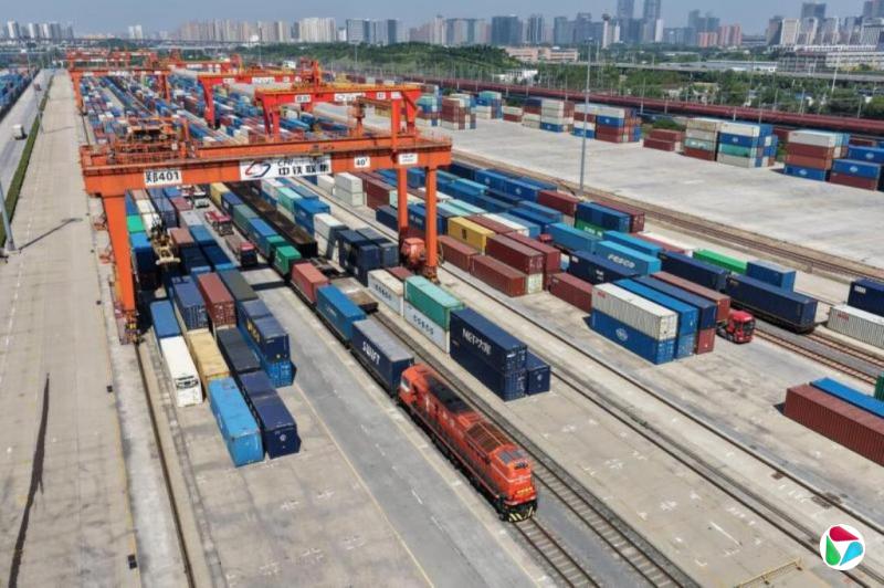 中欧班列开行超13万列 基本覆盖亚欧全境