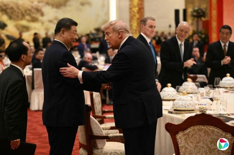 北京烤鸭招待 国宴播放特朗普竞选标志歌曲