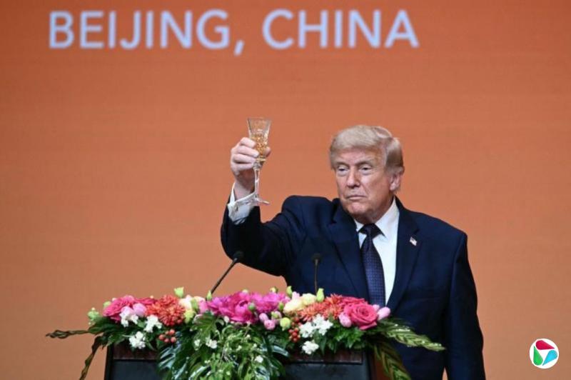 霍尔木兹海峡持续封锁 特朗普:中国有兴趣买美石油大豆