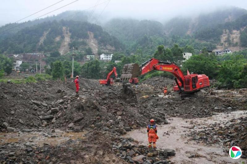 中国发布今年首个山洪红色预警 极端天气或为新常态