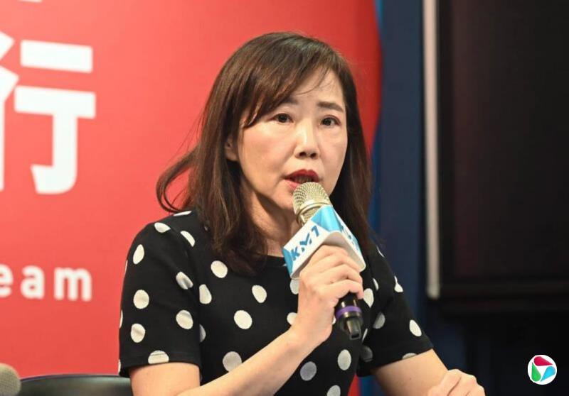 台湾名嘴尹乃菁因个人健康辞任国民党文传会主委