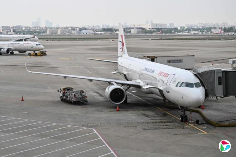 ���й�������׼�տͽ��� ��ʩѹŷ����֤C919�ɻ�
