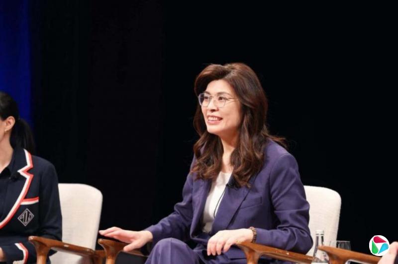 郑丽文:没有和习近平谈及统一议题