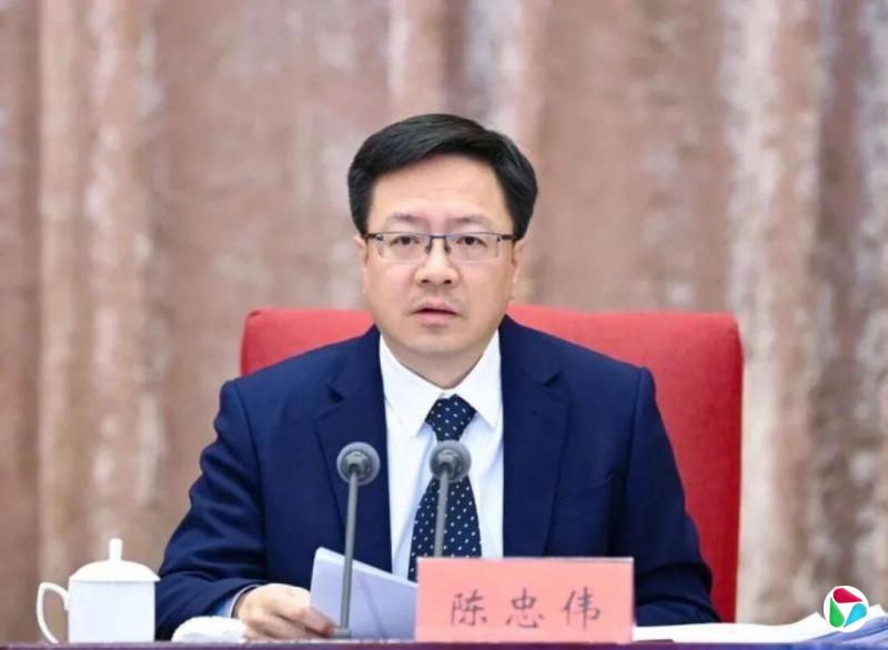 江苏副省长陈忠伟任中共江苏省委常委