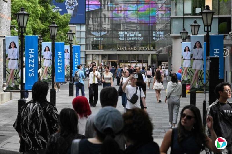 中国5月社零总额三年多来首次下滑 分析指“外强内弱”分化明显