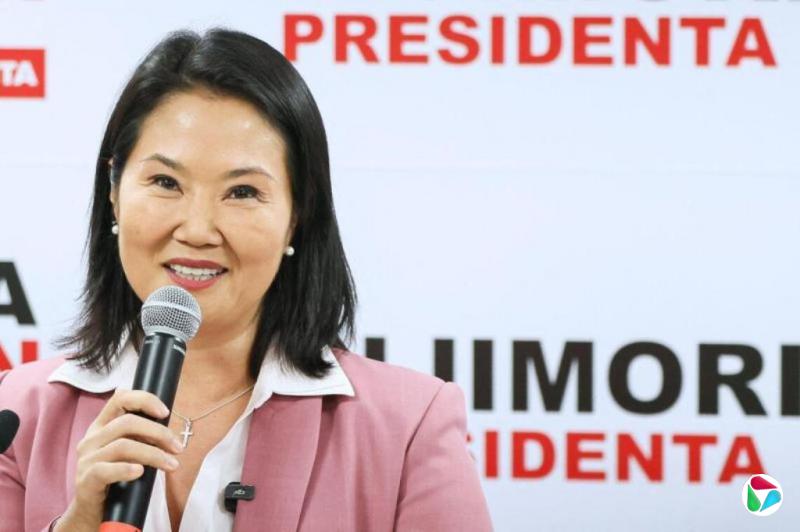 秘鲁大选险胜 藤森庆子成首位女总统