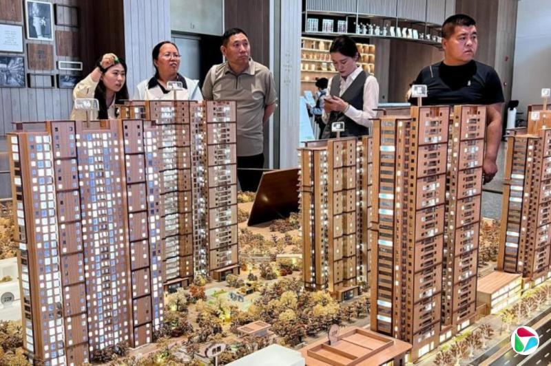 世界银行预计中国今年经济增长放缓至4.4%