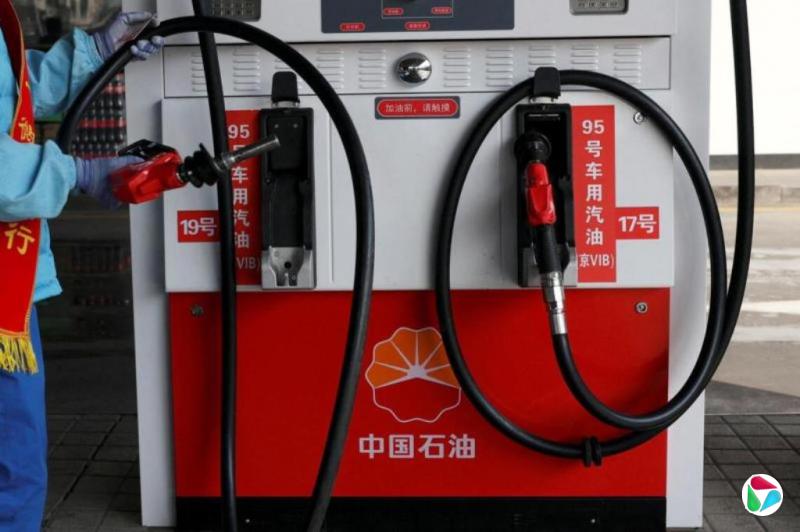 中国7月18日起上调汽油柴油零售价