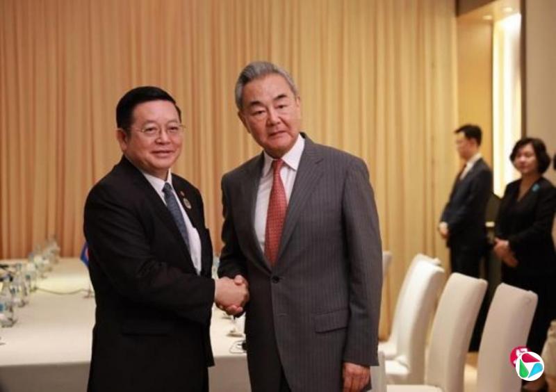王毅:南中国海问题不应成中国亚细安关系间障碍