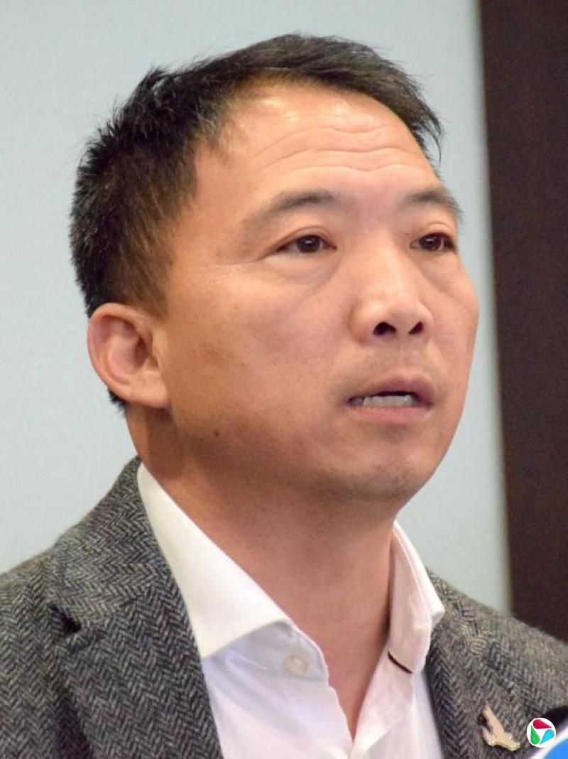 港前民主党主席胡志伟抵英被扣留 七日内遣返回港