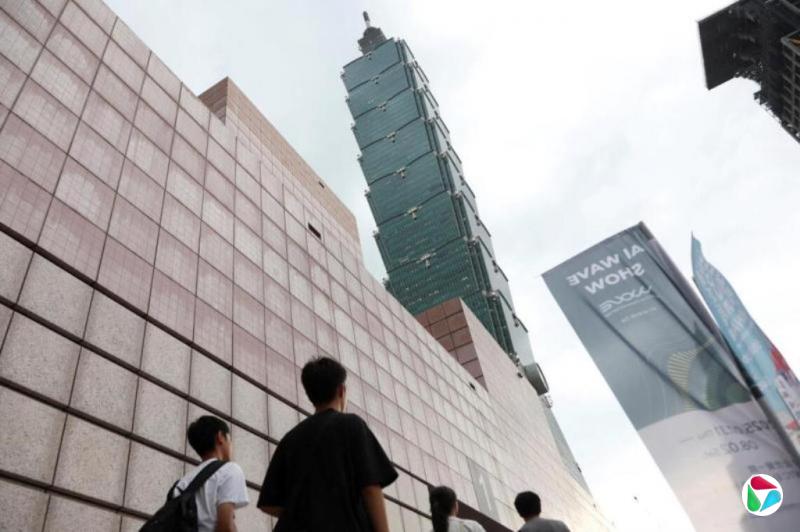 台湾被列美国汇率观察名单 台央行称双方沟通顺畅