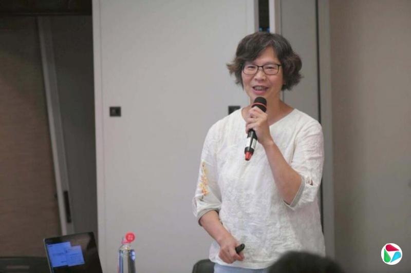 台湾前民众党立委蔡壁如赴佛光山短期出家
