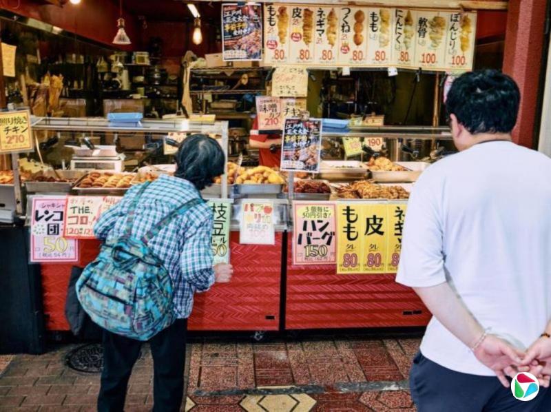 高市拟下月改组内阁和降低食品消费税重振威望