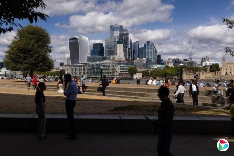承受伊朗战争冲击 英国第二季度经济增长0.4%