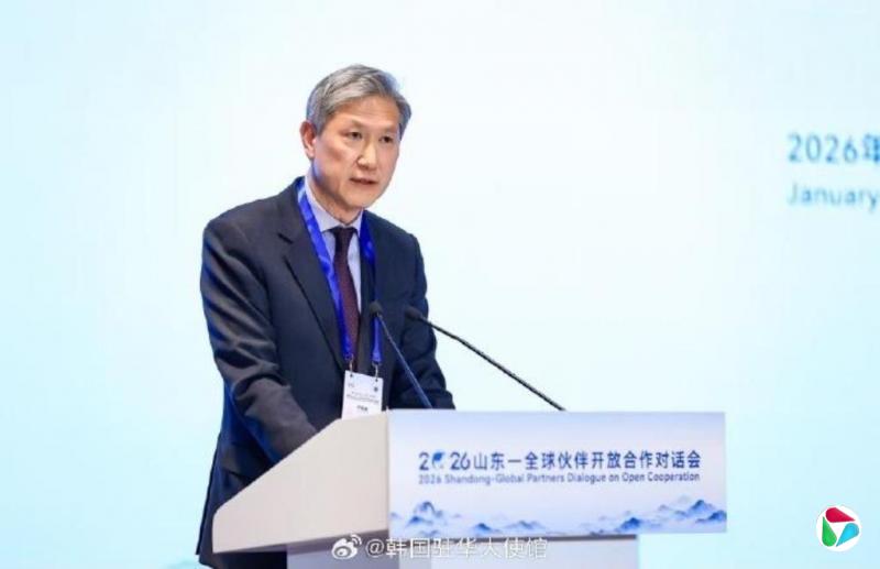 韩国驻华大使卢载宪发文悼念朱镕基