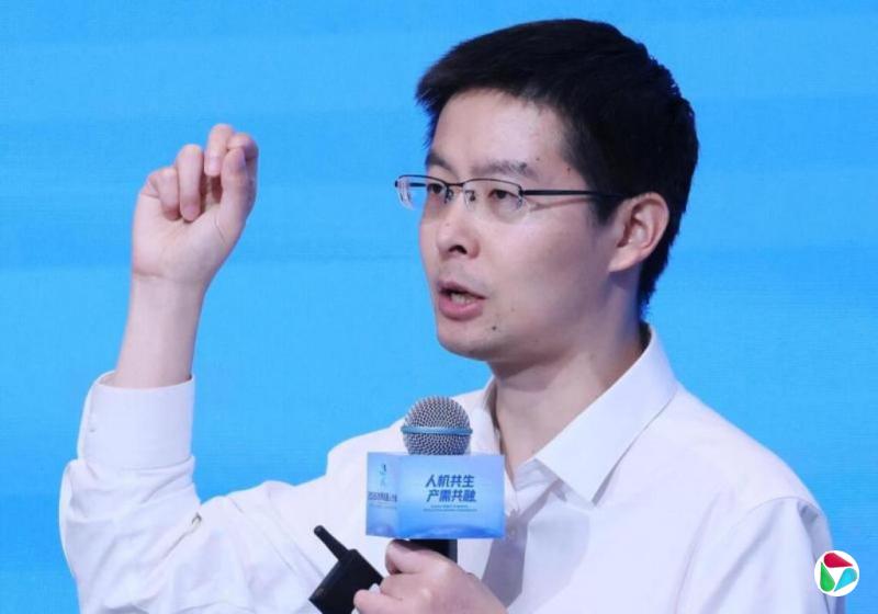 宇树王兴兴:在推动物理AI机器人模型研发
