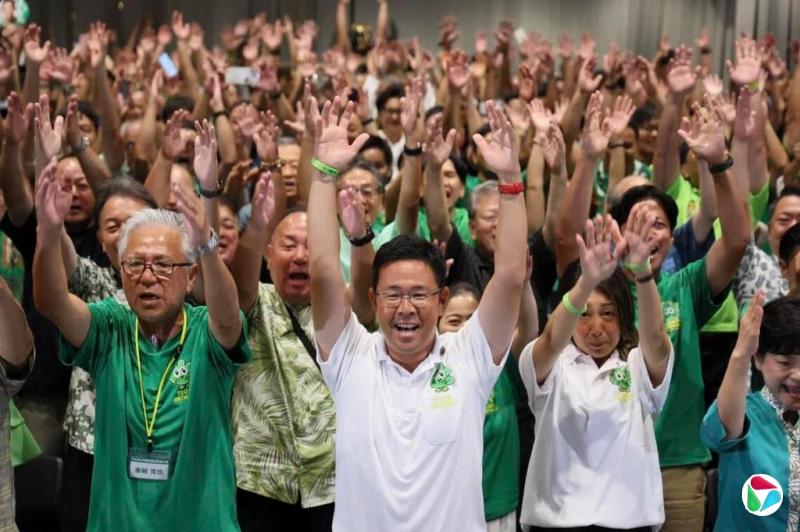 冲绳知事选战:支持美军基地扩建的保守派胜出