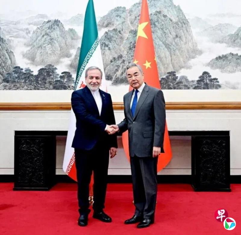王毅与伊朗外长会谈:不希望地区紧张向也门和红海外溢