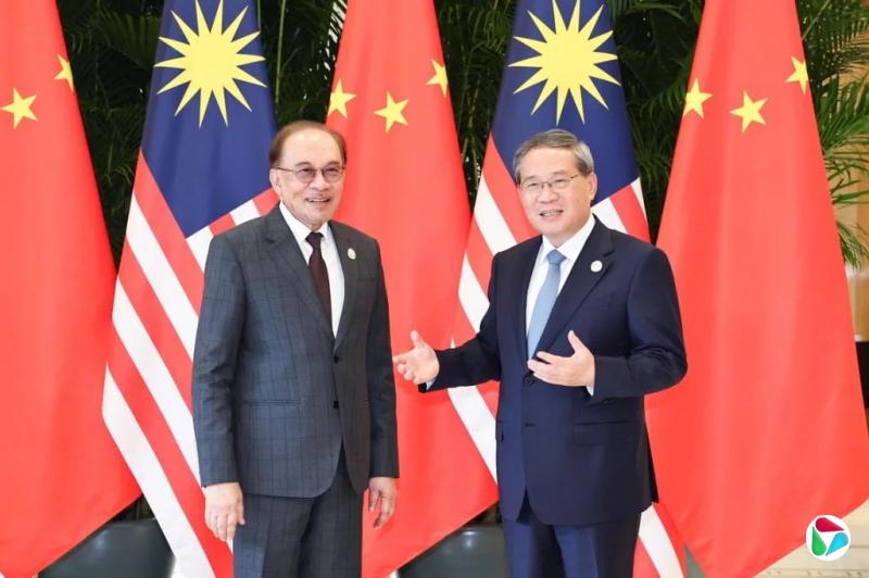 李强会安华 吁中马深化AI、新能源汽车、半导体合作