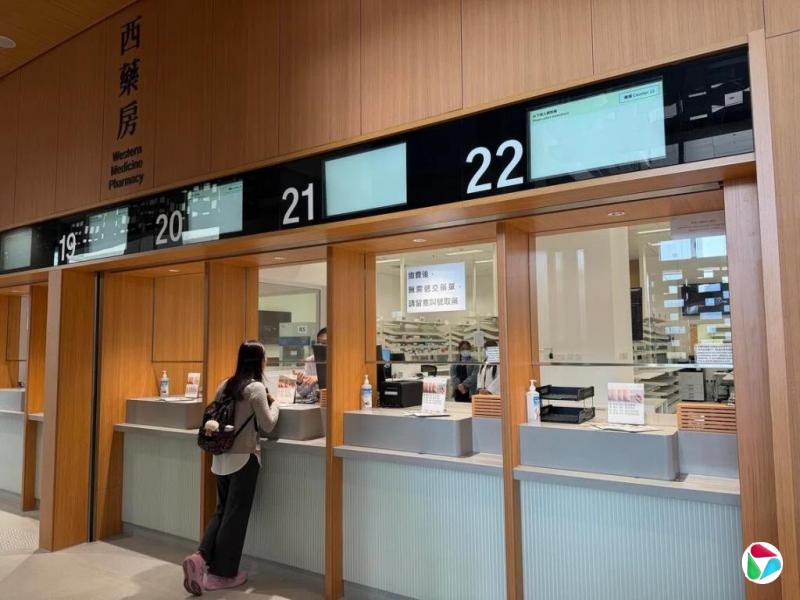 香港护士毕业生怨求职难 港府驳大陆护士抢饭碗论
