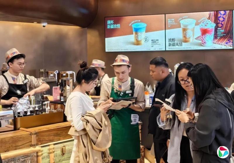 星巴克新疆开店中美交锋 学者:特朗普压制对华鹰派双边关系趋稳