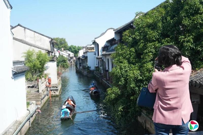 下午察:“奔县游”走红,小城能否接住大流量?