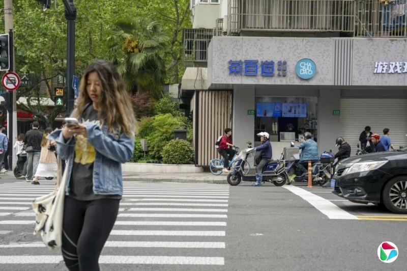 IPO疑涉人为操纵 香港证监会指令茶百道停牌