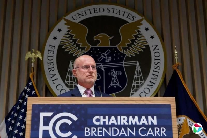 ��FCC��ֹ����ʹ�û�Ϊ��ؾ�Ƭ���豸