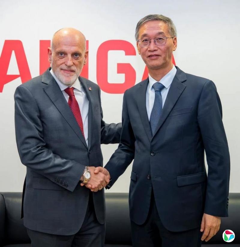 西甲主席会见中国大使:盼个别事件不损合作成果